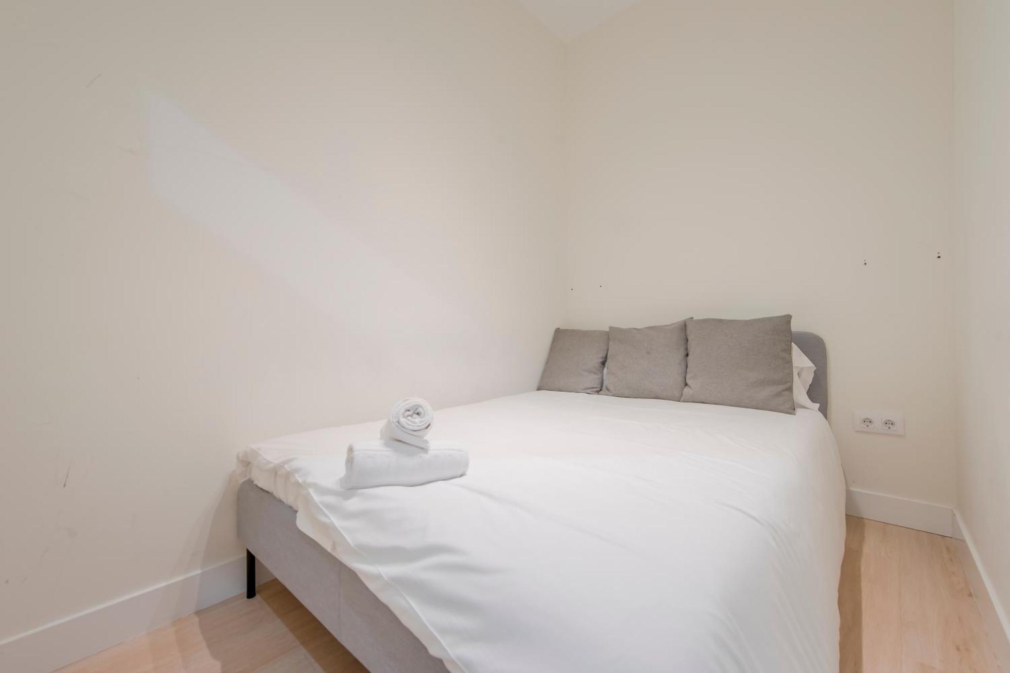 Nuevo Apt Para 7 Pax En Malasana - Gran Via E1 Apartman Madrid Kültér fotó